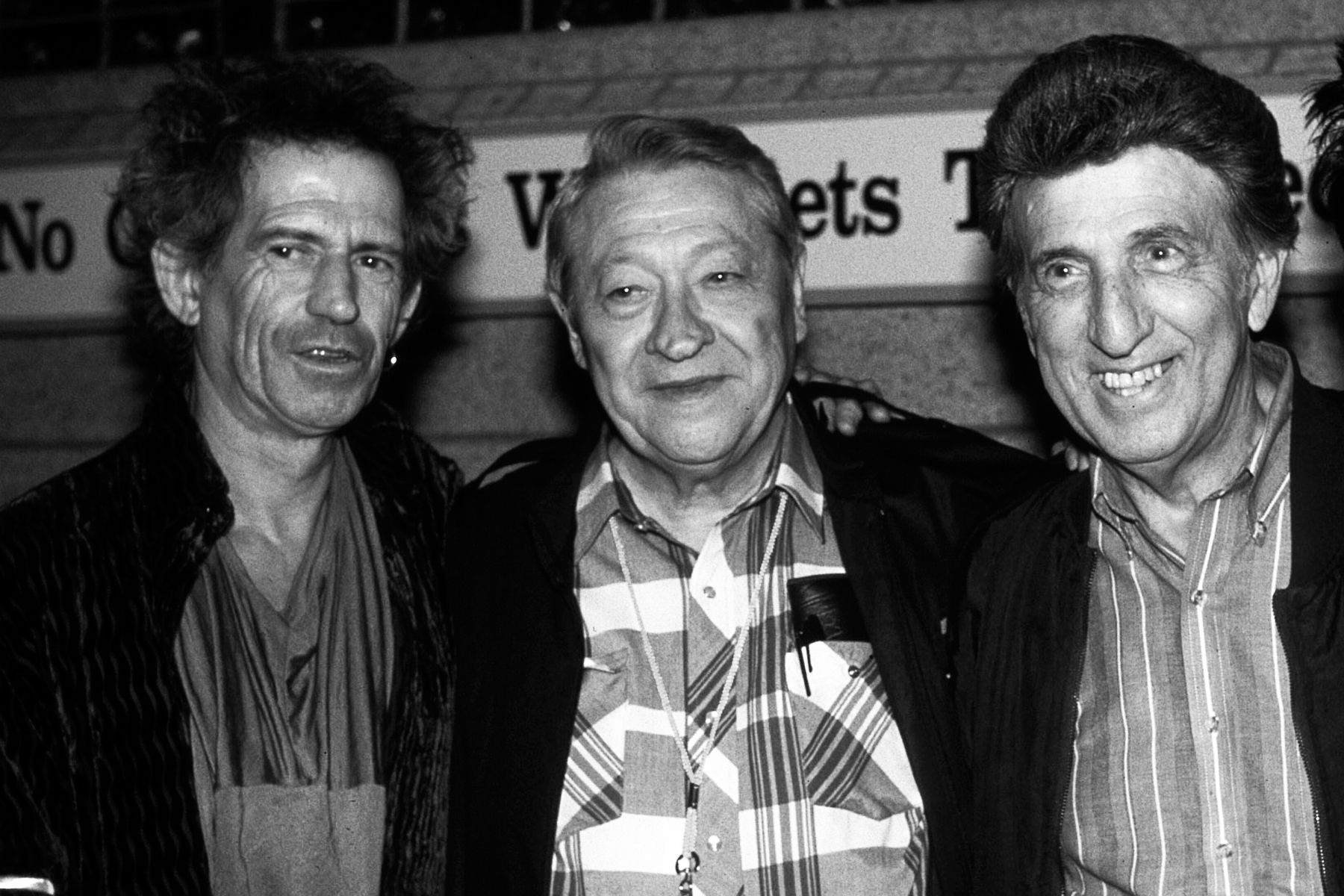 Keith Richards（左）、Scotty Moore（中）和DJ Fontana（右）。