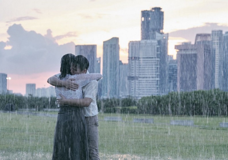 新加坡大雨不止，大馬則陽光普照。